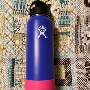 Great condition Hydroflask.